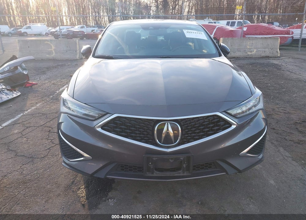 2019 ACURA ILX PREMIUM PACKAGE/TECHNOLOGY PACKAGE VIN: 19UDE2F71KA013941