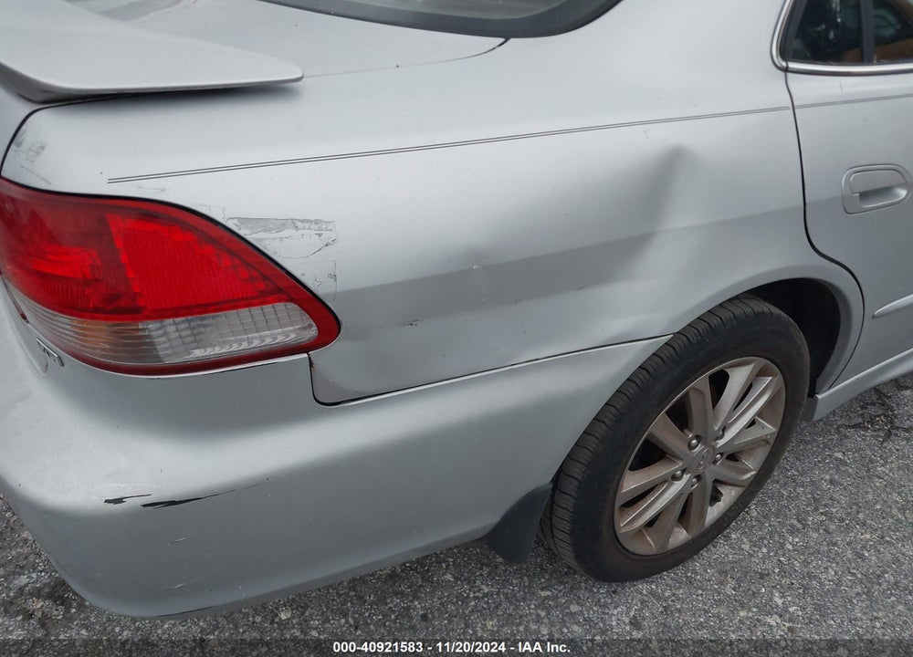 2002 HONDA ACCORD 3.0 EX VIN: 1HGCG16532A011154