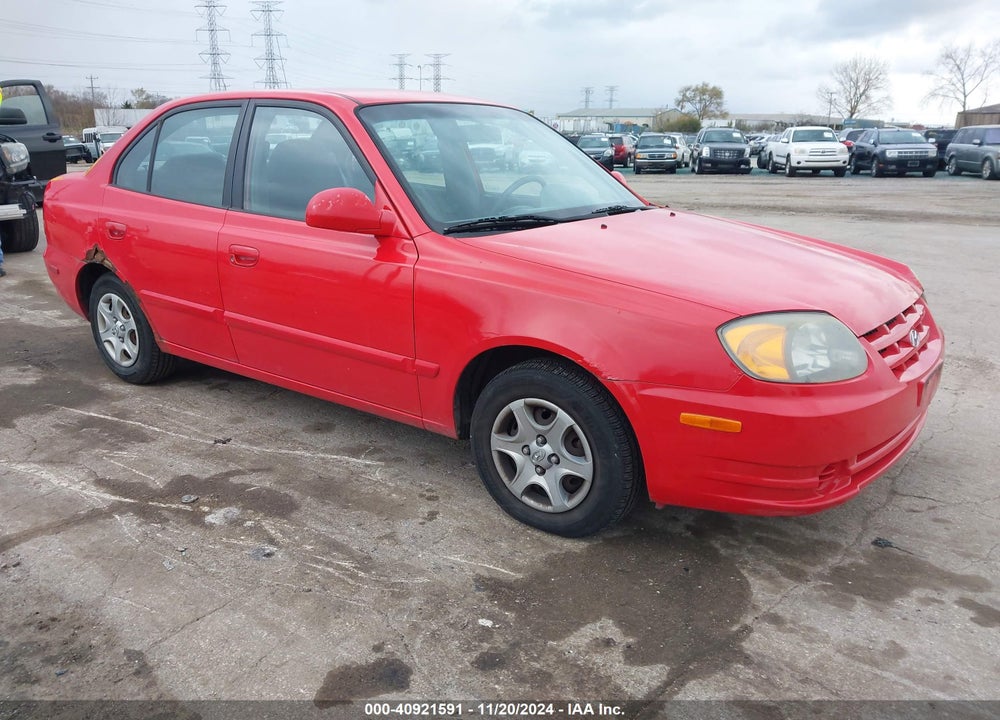 2005 HYUNDAI ACCENT GLS VIN: KMHCG45C05U601195