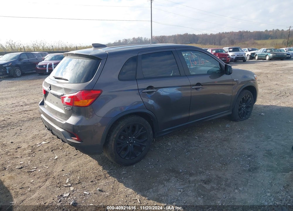 2018 MITSUBISHI OUTLANDER SPORT 2.0 LE VIN: JA4AR3AU1JU009680