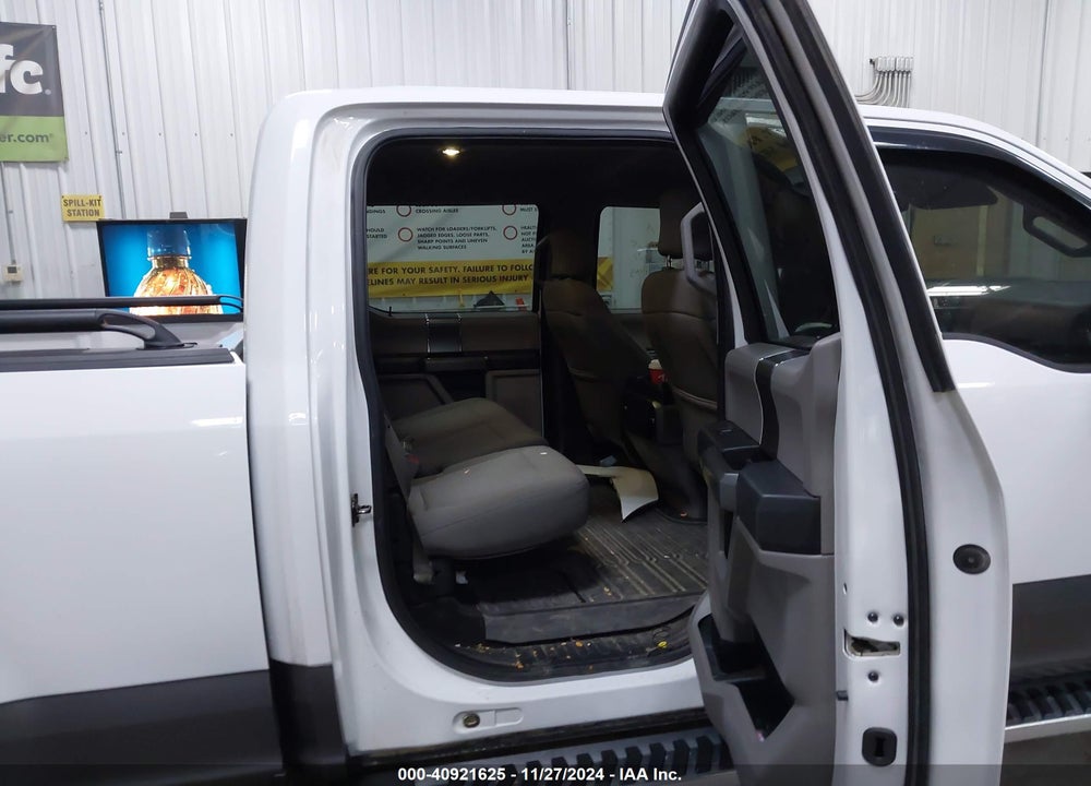 2017 FORD F-150 XLT VIN: 1FTFW1EF7HFC69133