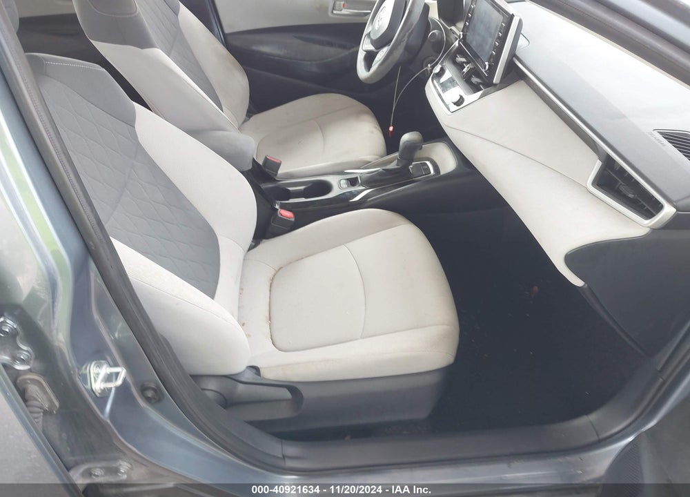 2020 TOYOTA COROLLA LE VIN: JTDEPRAE0LJ108391