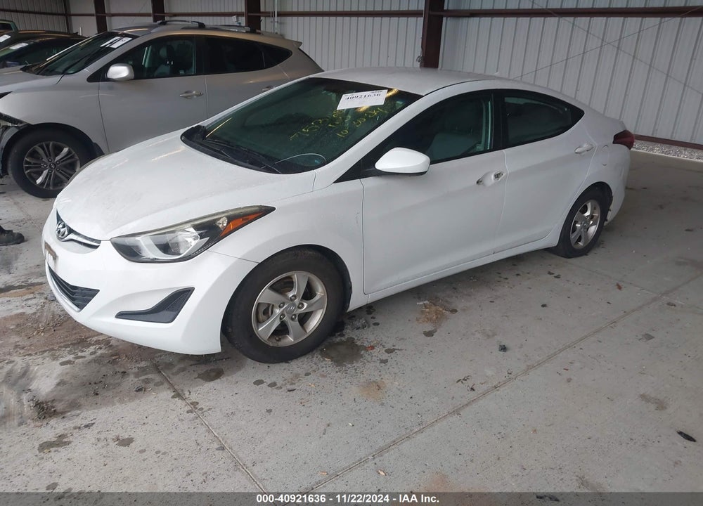 2015 HYUNDAI ELANTRA SE VIN: 5NPDH4AE6FH585240