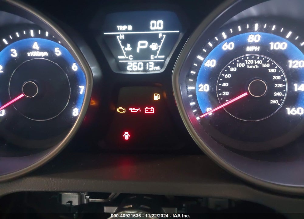 2015 HYUNDAI ELANTRA SE VIN: 5NPDH4AE6FH585240