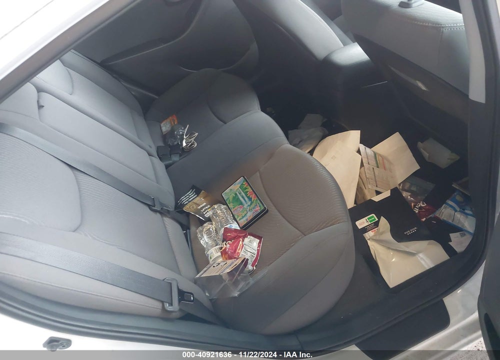 2015 HYUNDAI ELANTRA SE VIN: 5NPDH4AE6FH585240