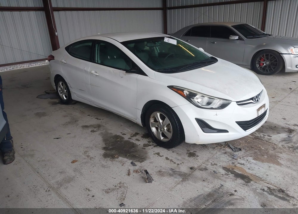 2015 HYUNDAI ELANTRA SE VIN: 5NPDH4AE6FH585240