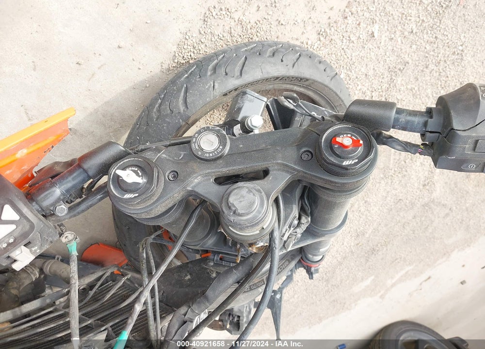 2022 KTM 390 RC VIN: MD2JYJ406NC210891