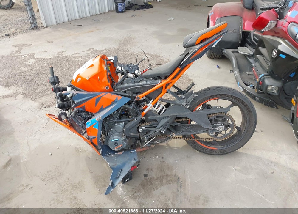 2022 KTM 390 RC VIN: MD2JYJ406NC210891