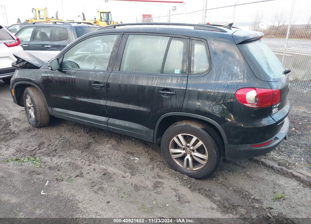 2017 VOLKSWAGEN TIGUAN 2.0T S VIN: WVGBV7AX7HK011765