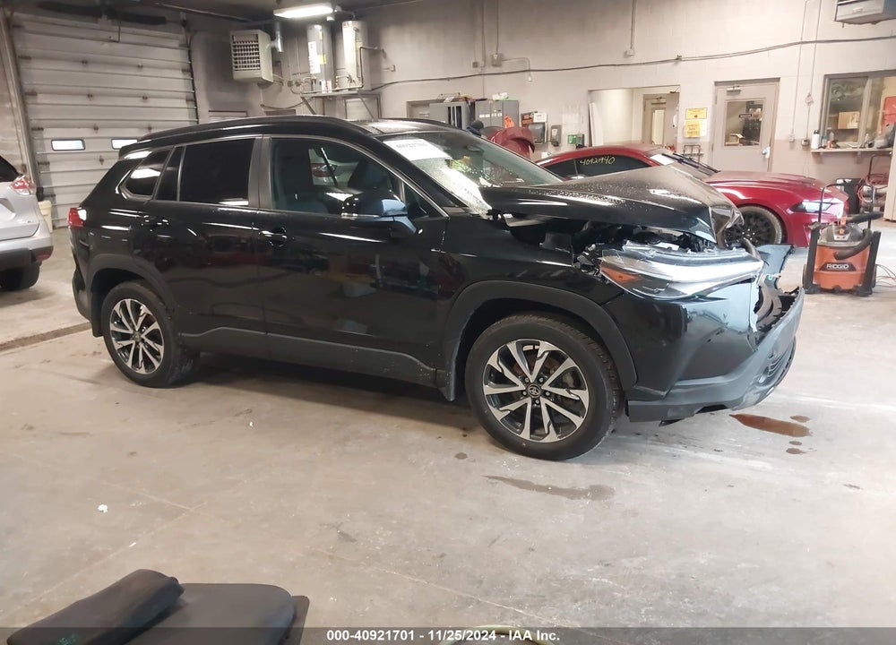 2023 TOYOTA COROLLA CROSS XLE VIN: 7MUDAABG8PV067229