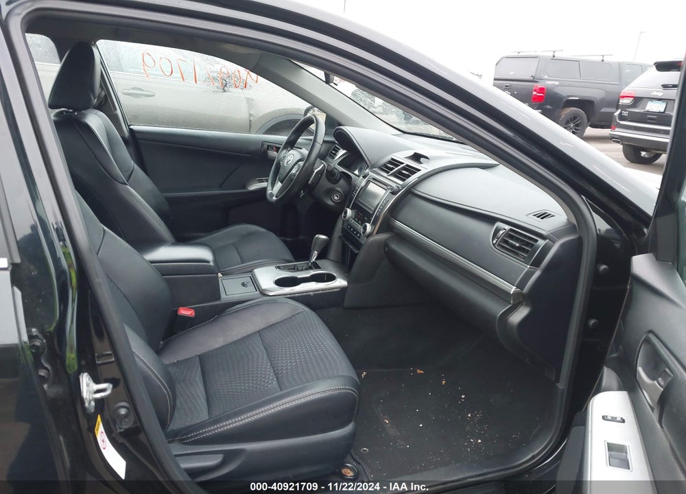 2013 TOYOTA CAMRY SE VIN: 4T1BF1FK9DU235142