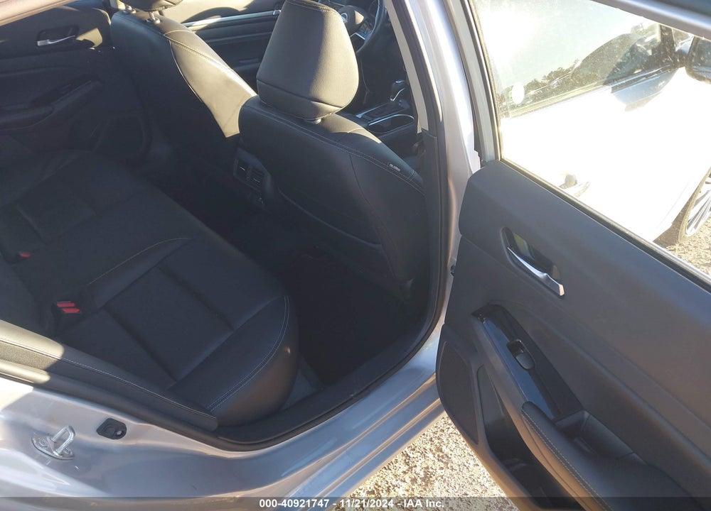 2023 NISSAN ALTIMA SL FWD VIN: 1N4BL4EV5PN360282