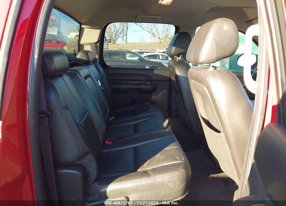 2011 GMC SIERRA 1500 SLE VIN: 3GTU2VE23BG291661
