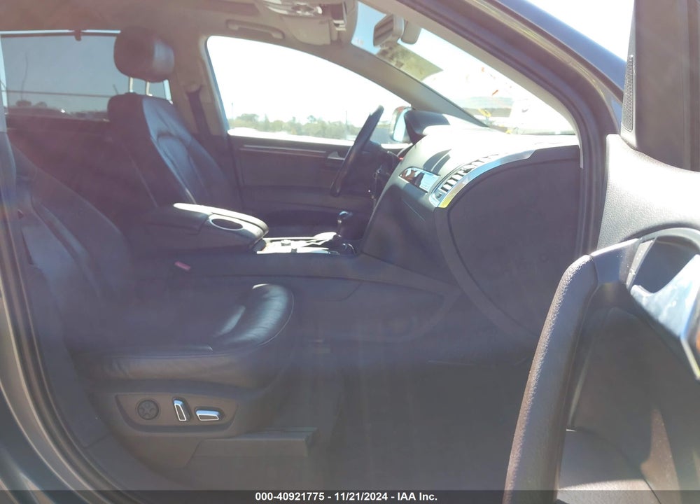 2013 AUDI Q7 3.0T PREMIUM VIN: WA1LGAFE8DD015422