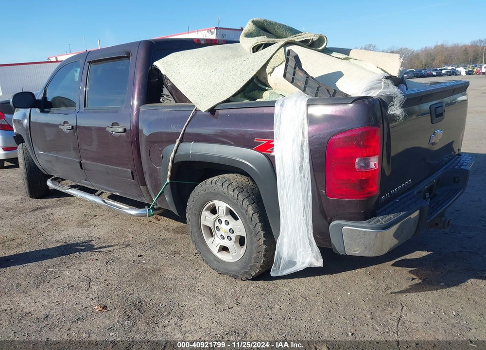 2008 CHEVROLET SILVERADO 1500 LT1 VIN: 2GCEK13MX81143414