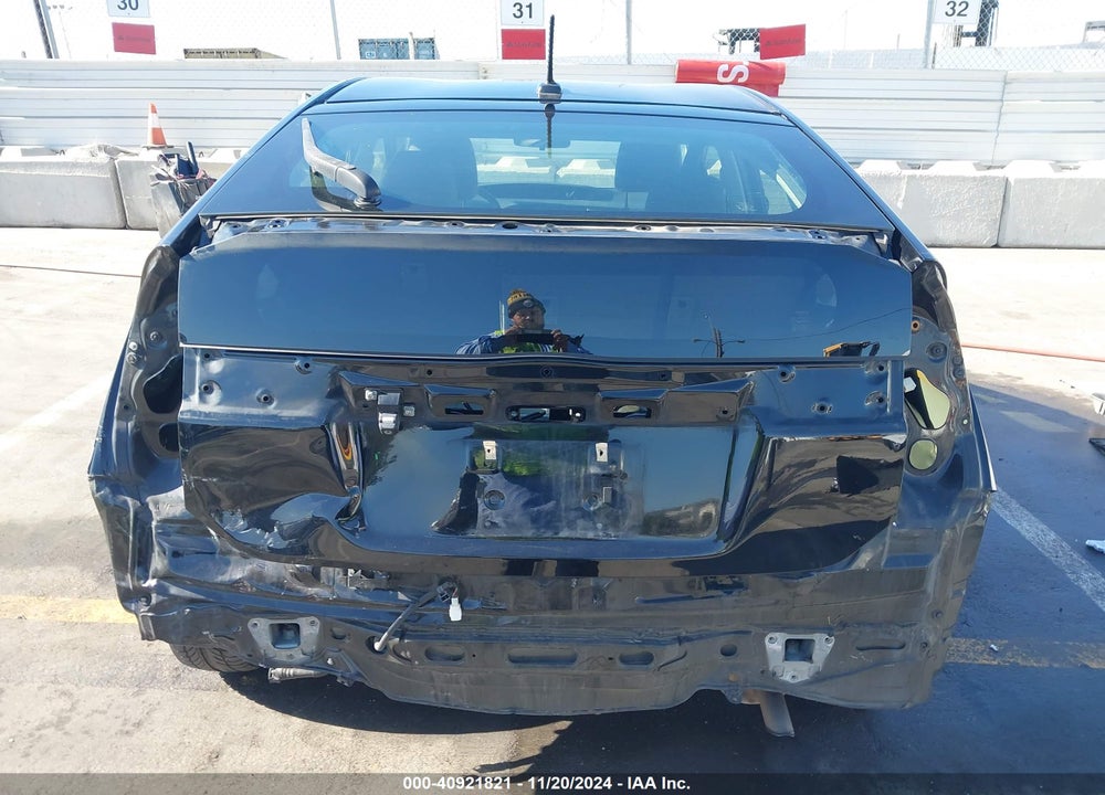2015 TOYOTA PRIUS VIN: JTDKN3DU7F0476716