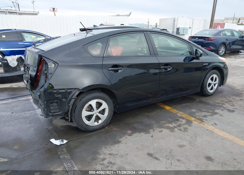 2015 TOYOTA PRIUS VIN: JTDKN3DU7F0476716