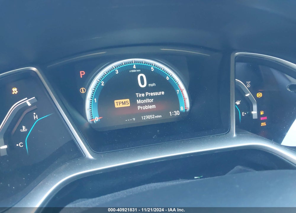 2017 HONDA CIVIC VIN: 19XFC2F72HE075433