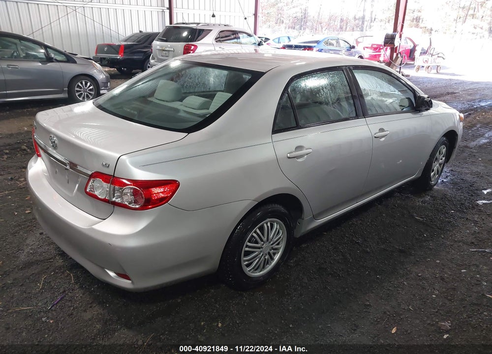 2011 TOYOTA COROLLA LE VIN: 2T1BU4EE0BC590850