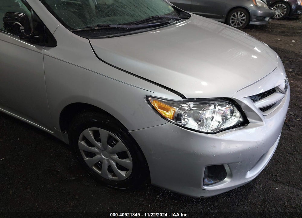 2011 TOYOTA COROLLA LE VIN: 2T1BU4EE0BC590850