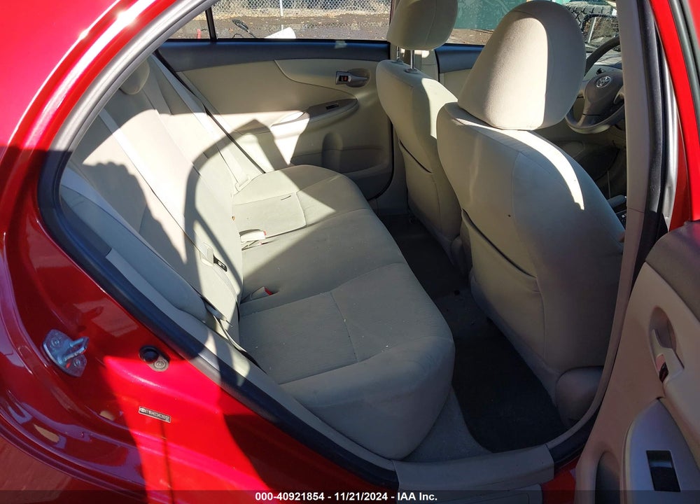 2010 TOYOTA COROLLA LE VIN: 2T1BU4EE5AC393137