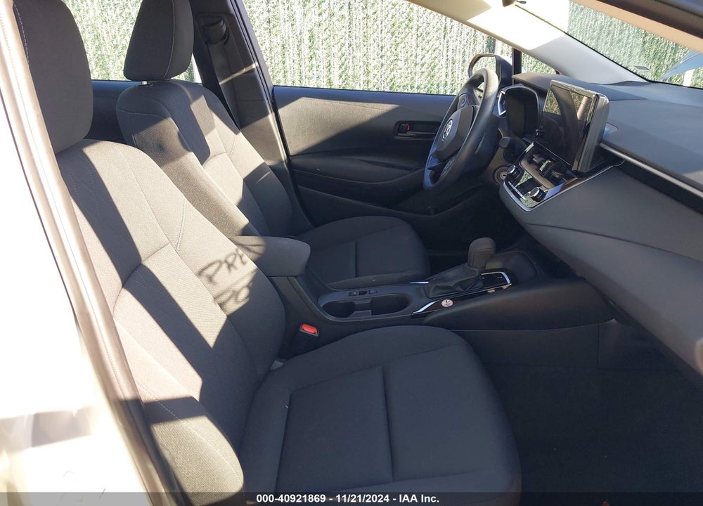 2024 TOYOTA COROLLA LE VIN: 5YFB4MDE2RP083685