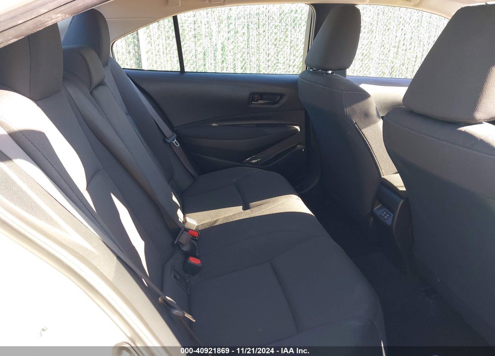 2024 TOYOTA COROLLA LE VIN: 5YFB4MDE2RP083685