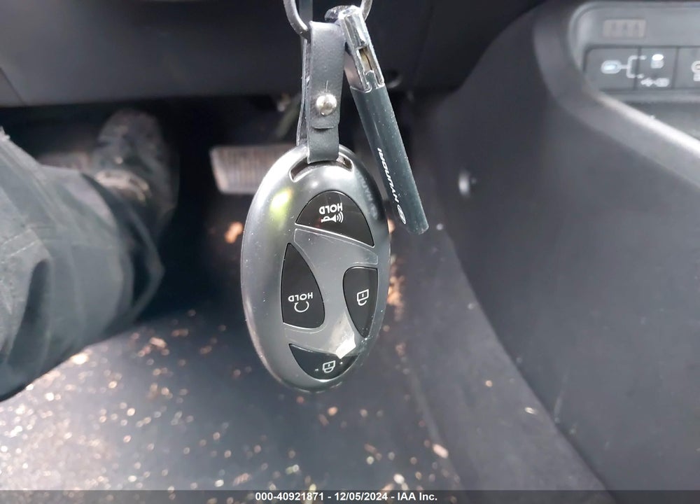 2024 HYUNDAI KONA VIN: KM8HBCAB1RU087441