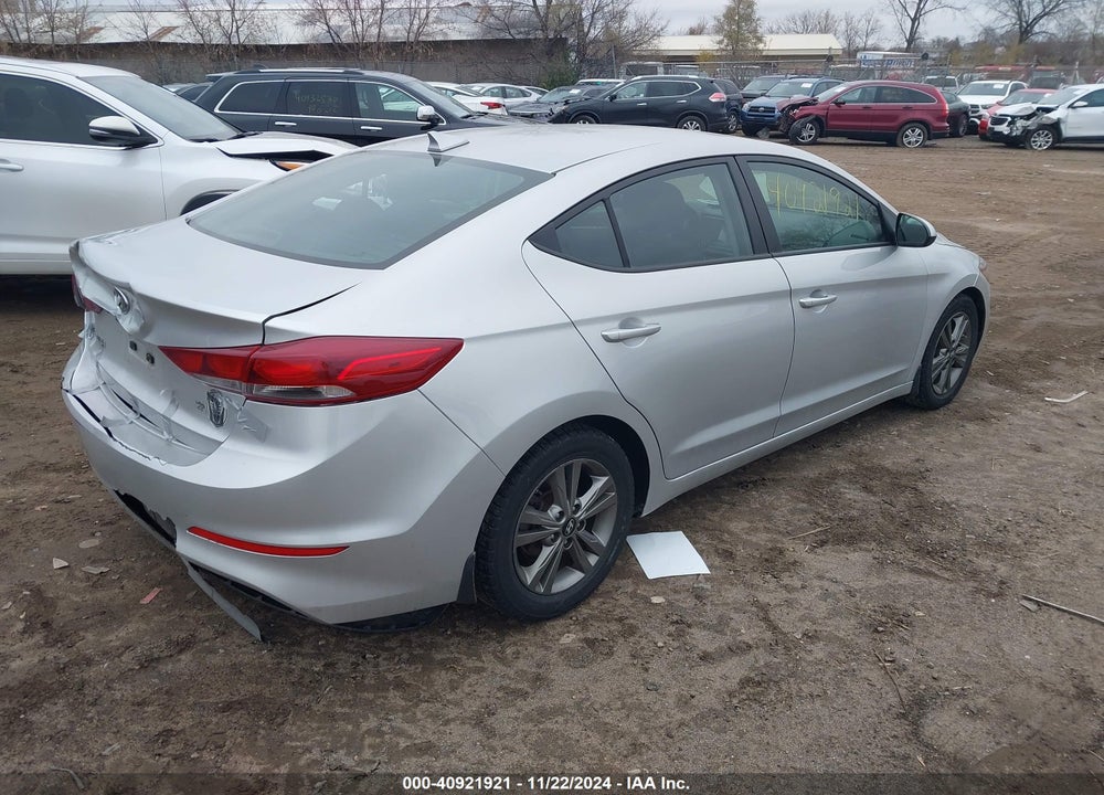 2018 HYUNDAI ELANTRA VIN: 5NPD84LF0JH235214