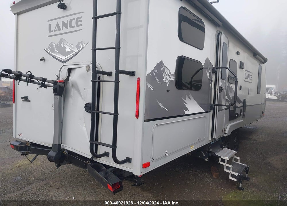 2021 LANCE M-2445 VIN: 56YTT242XML330079