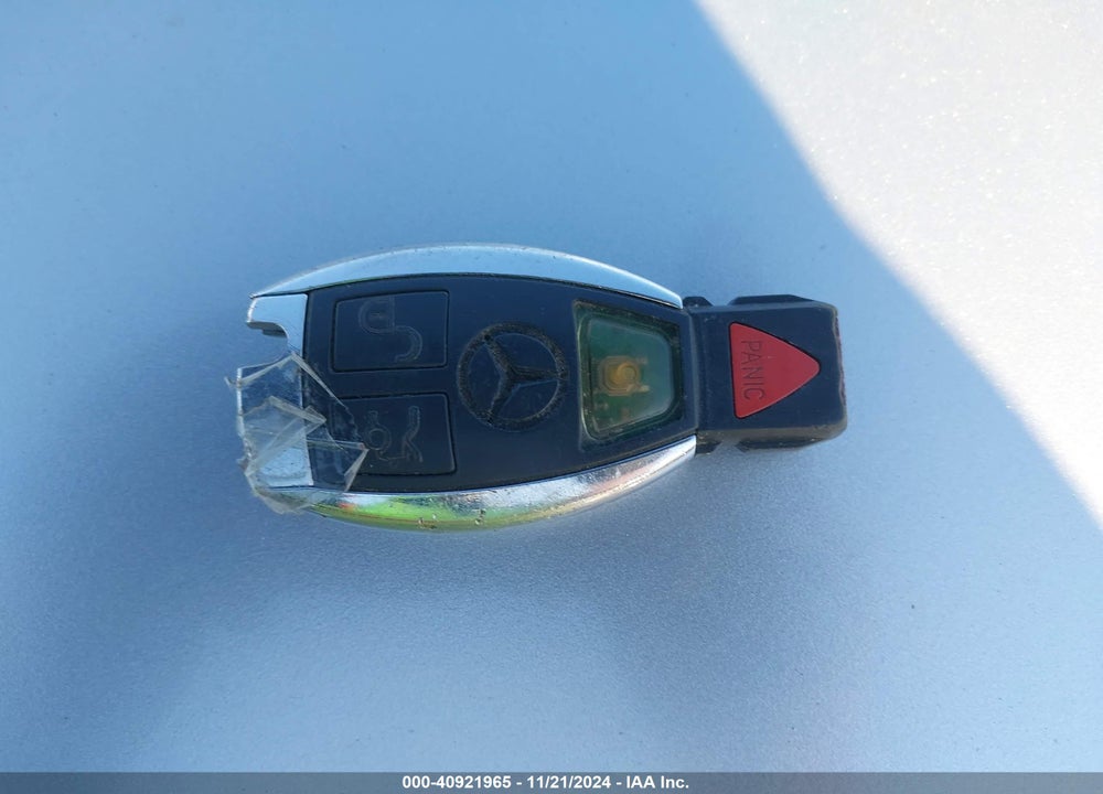 2001 MERCEDES-BENZ CLK 320 VIN: WDBLK65G71T074997
