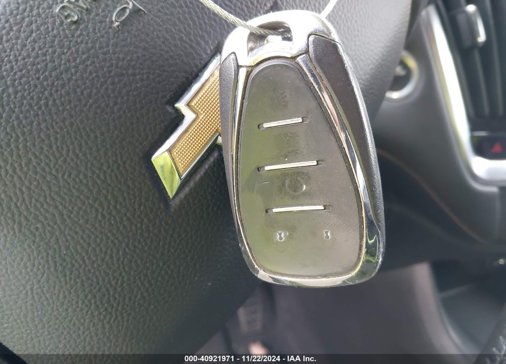 2018 CHEVROLET TRAVERSE 1LT VIN: 1GNEVGKW8JJ101954