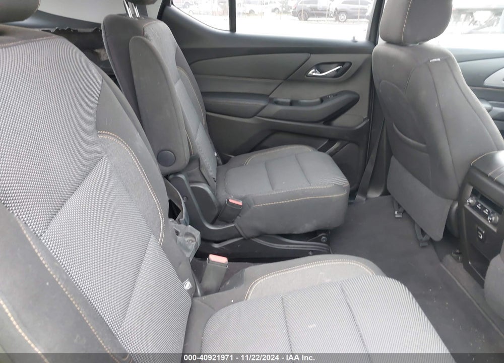 2018 CHEVROLET TRAVERSE 1LT VIN: 1GNEVGKW8JJ101954