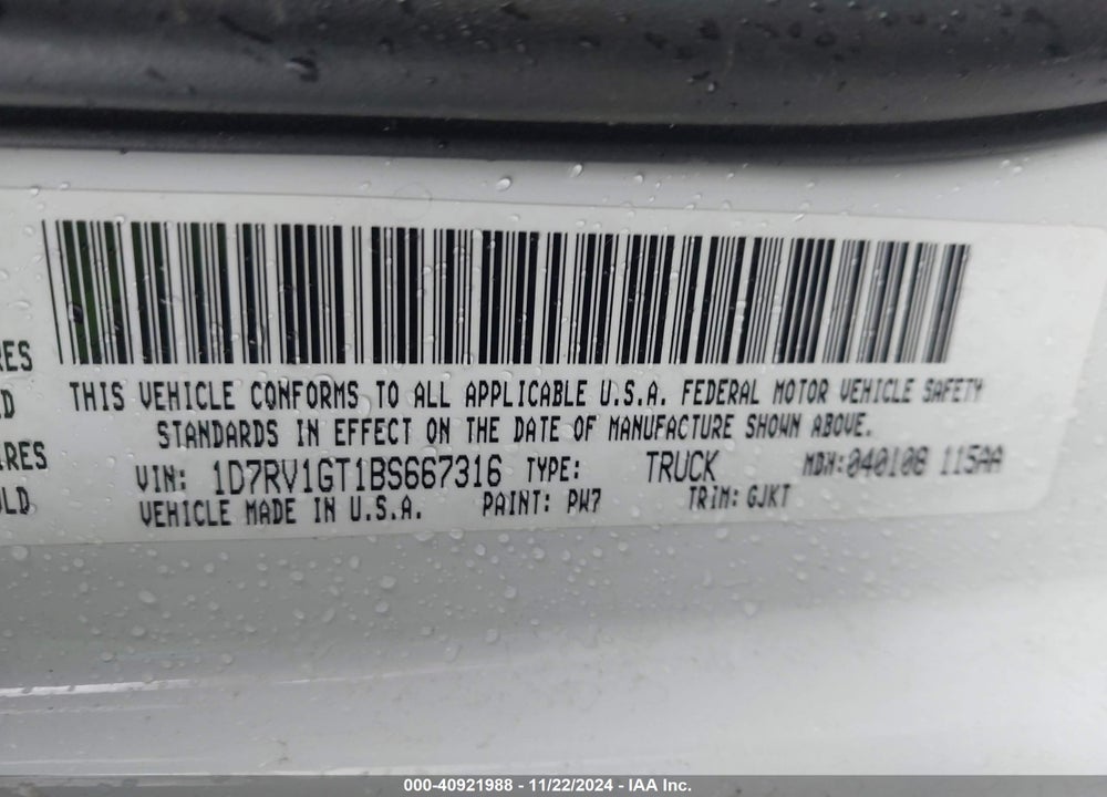 2011 RAM 1500 LAIE VIN: 1D7RV1GT1BS667316