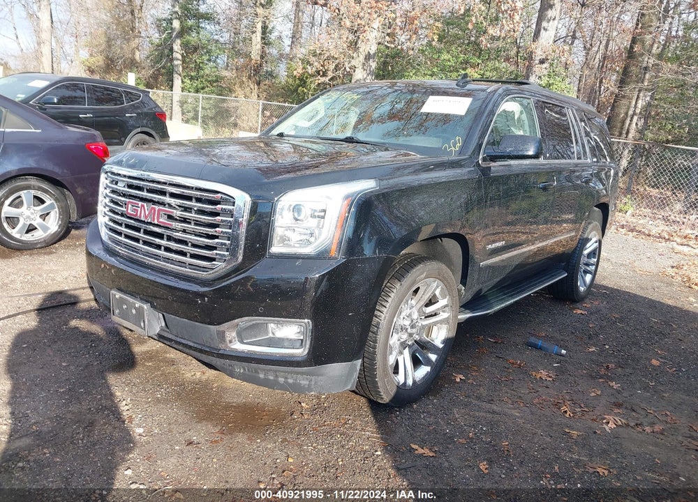 2019 GMC YUKON SLT VIN: 1GKS2BKC2KR155593