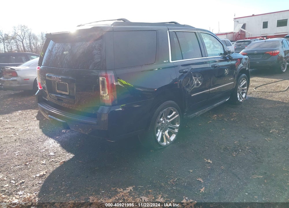 2019 GMC YUKON SLT VIN: 1GKS2BKC2KR155593