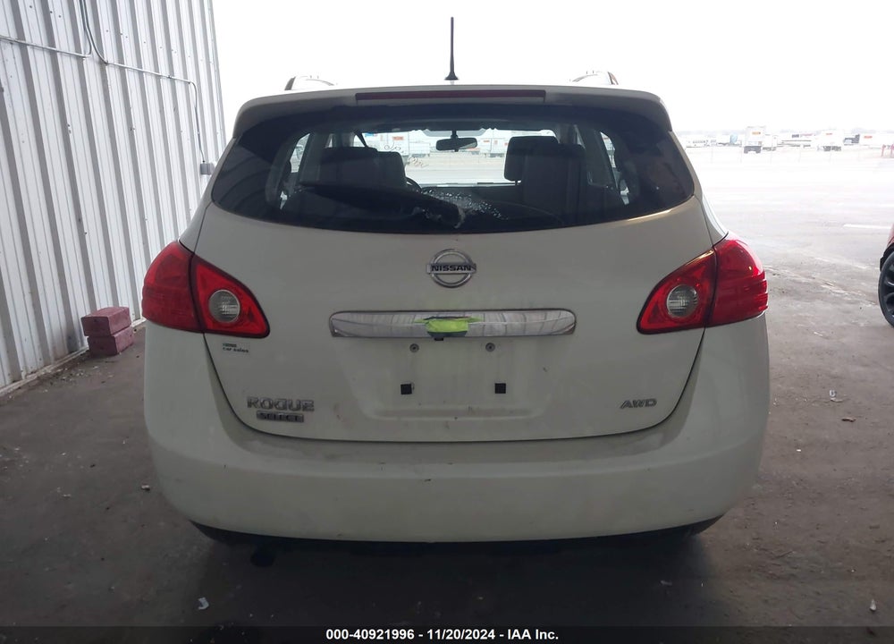 2014 NISSAN ROGUE SELECT S VIN: JN8AS5MV7EW720566