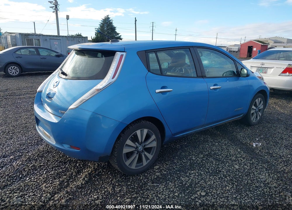 2013 NISSAN LEAF SL VIN: 1N4AZ0CP0DC424095