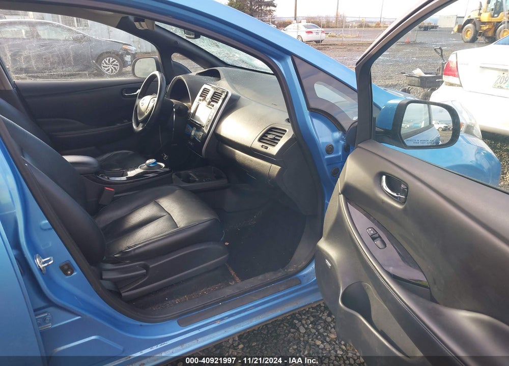 2013 NISSAN LEAF SL VIN: 1N4AZ0CP0DC424095