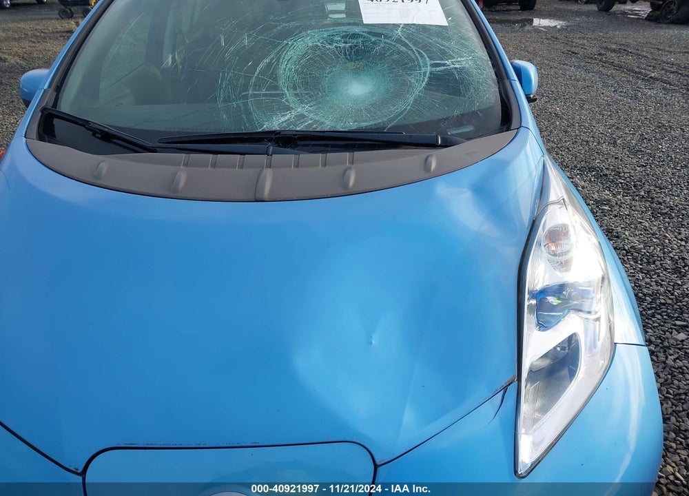 2013 NISSAN LEAF SL VIN: 1N4AZ0CP0DC424095