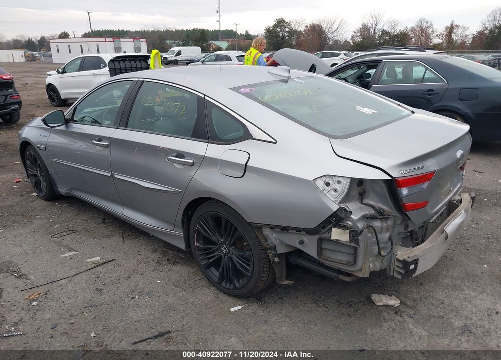 2018 HONDA ACCORD HYBRID TOURING VIN: 1HGCV3F92JA009334