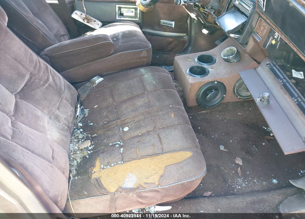 1983 CHEVROLET CAPRICE CLASSIC VIN: 2G1AN69HXD1265352