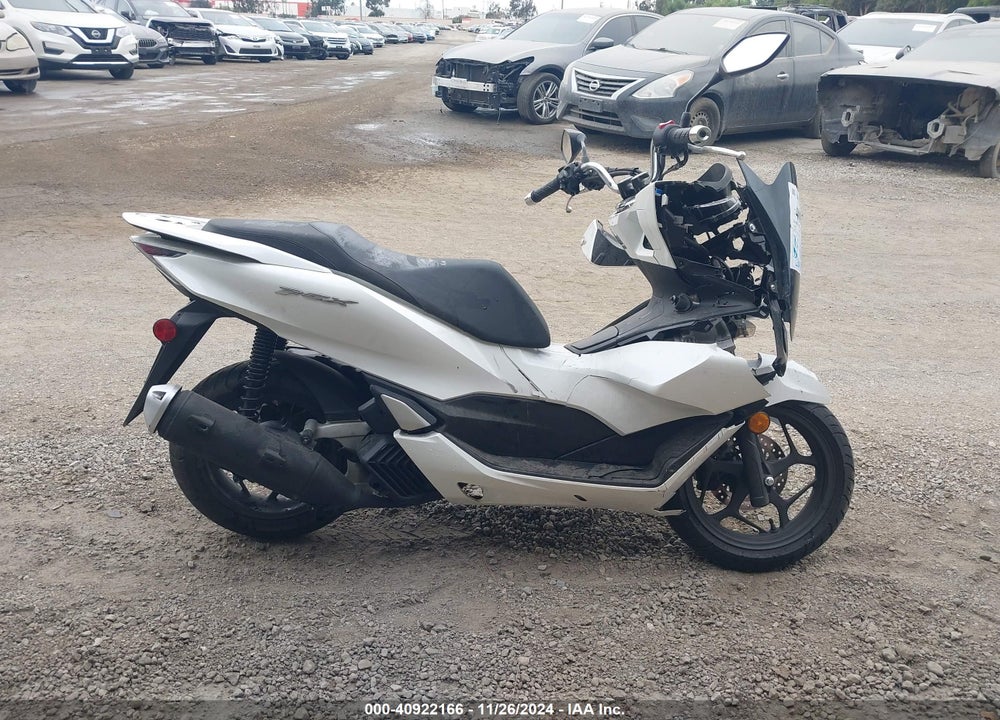 2022 HONDA WW150 VIN: RLHKF4706NY100228