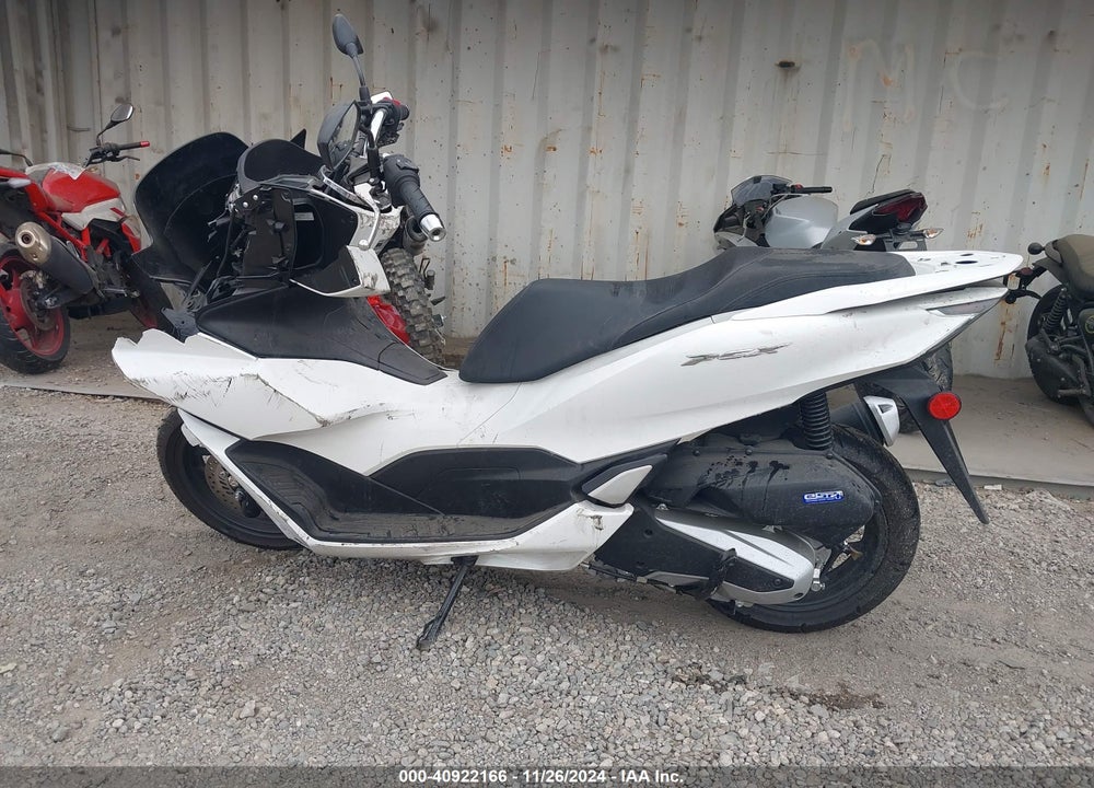 2022 HONDA WW150 VIN: RLHKF4706NY100228