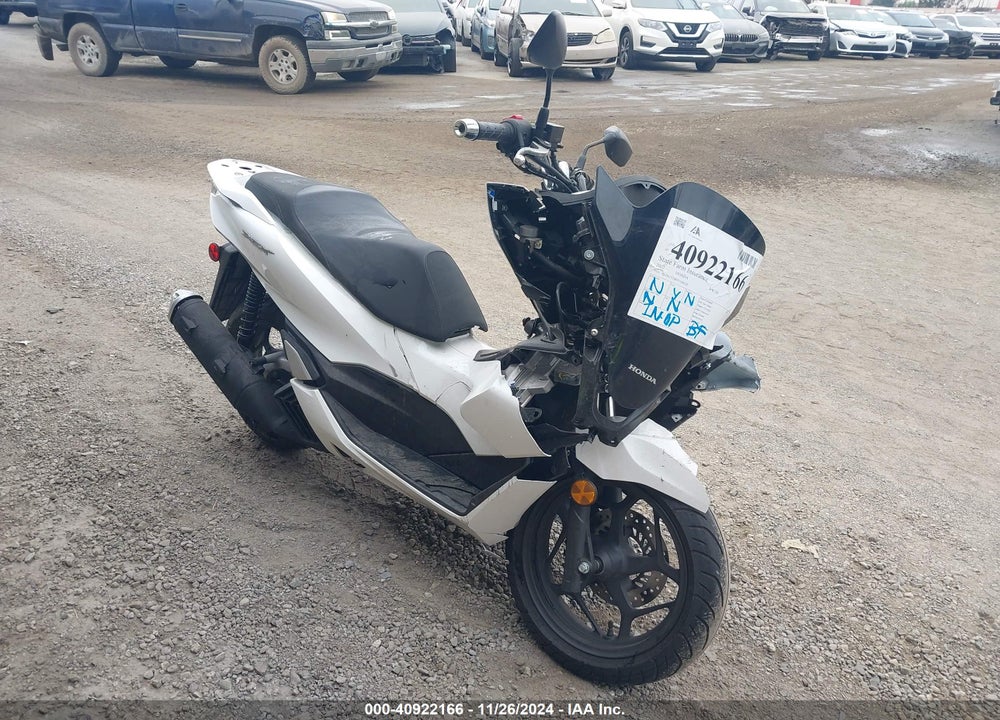 2022 HONDA WW150 VIN: RLHKF4706NY100228