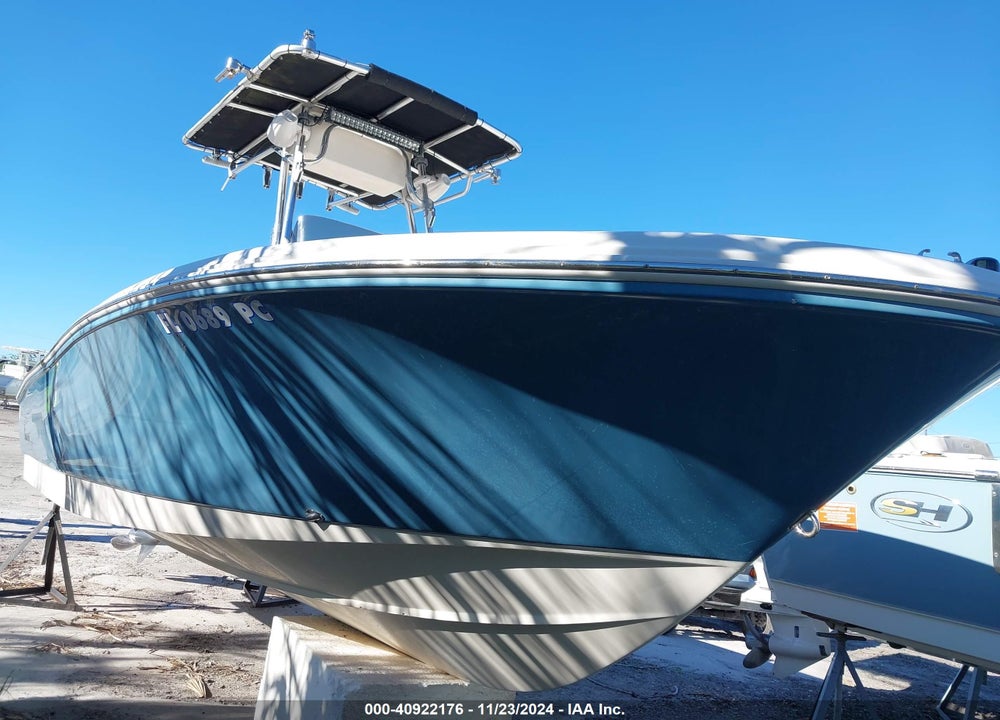 2011 PIONEER OTHER VIN: FVZC1557E011