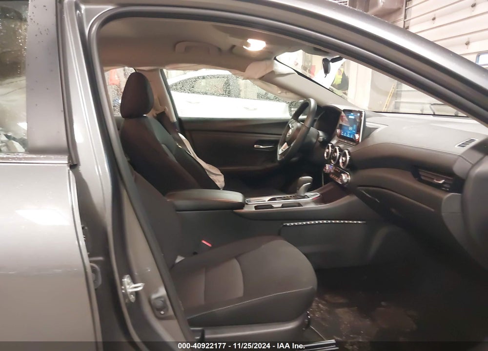 2024 NISSAN SENTRA SV XTRONIC CVT VIN: 3N1AB8CV9RY338636