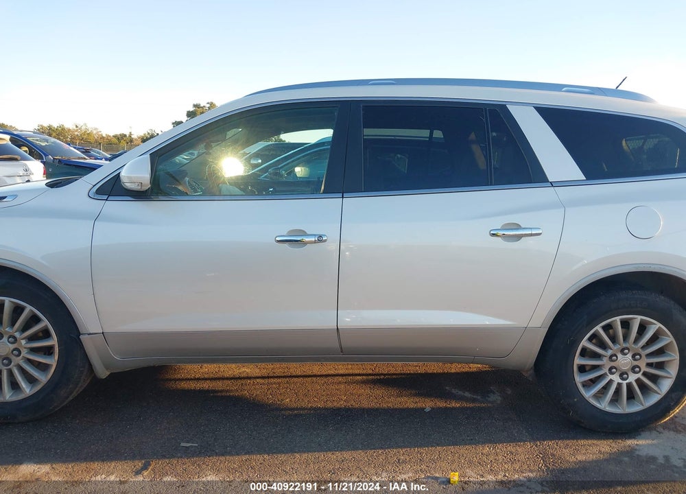 2011 BUICK ENCLAVE 1XL VIN: 5GAKRBED1BJ109295