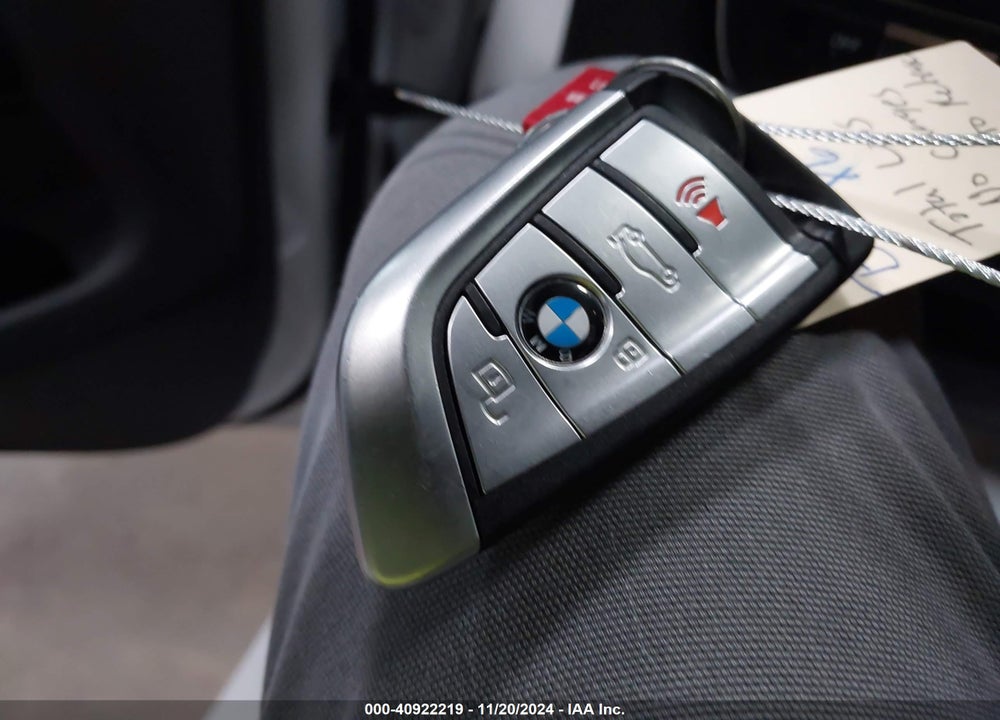 2022 BMW X6 XDRIVE40I VIN: 5UXCY6C09N9K31324