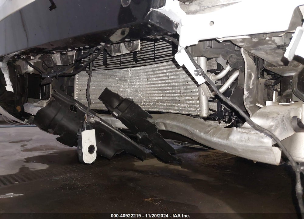 2022 BMW X6 XDRIVE40I VIN: 5UXCY6C09N9K31324